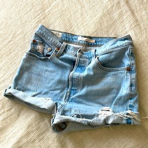 Levi’s 501 cutoff rib cage high rise shorts